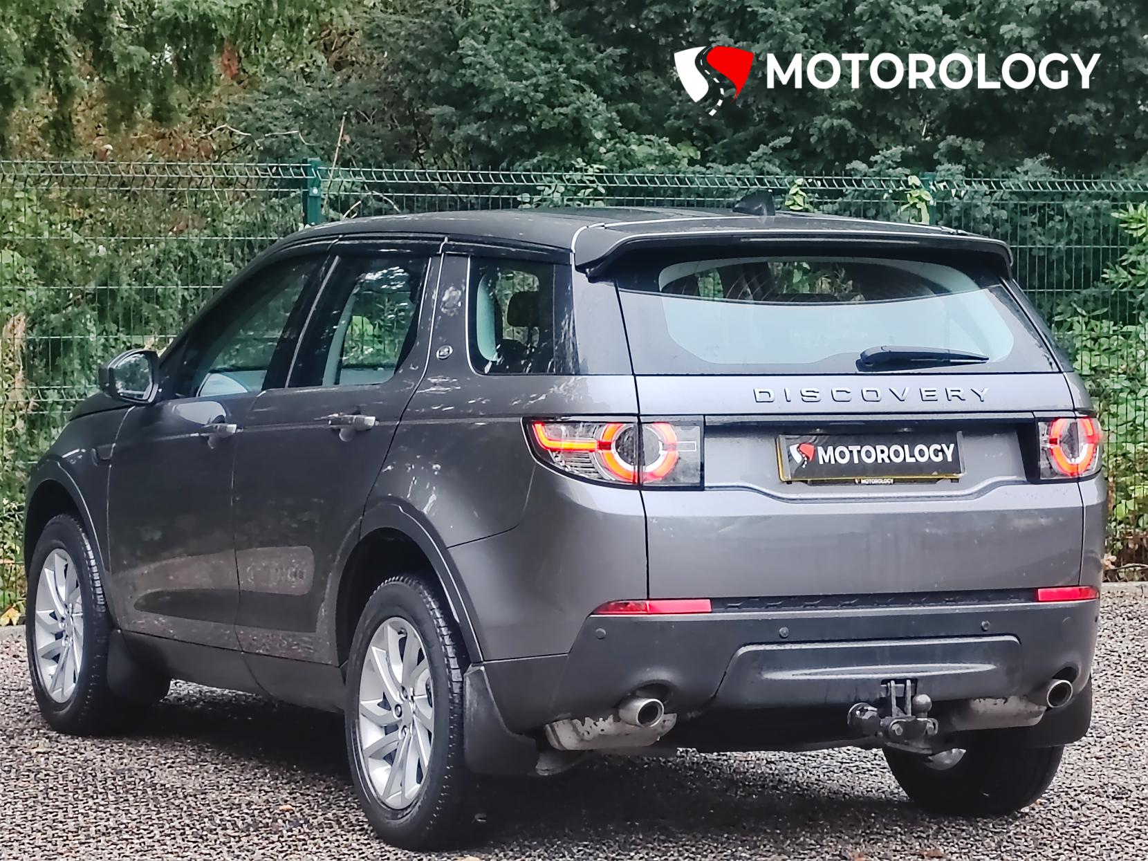 Land Rover Discovery Sport 2.0 TD4 SE Tech SUV 5dr Diesel Manual 4WD Euro 6 (s/s) (180 ps)