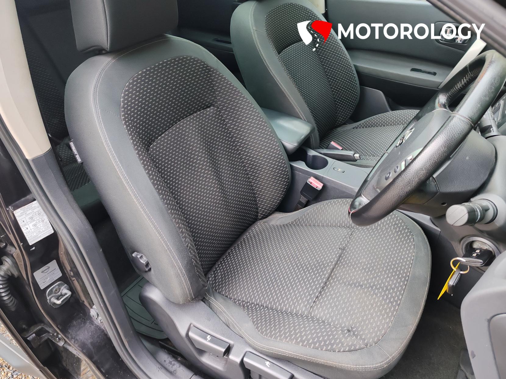 Nissan Qashqai 1.6 n-tec Hatchback 5dr Petrol Manual 2WD (159 g/km, 113 bhp)