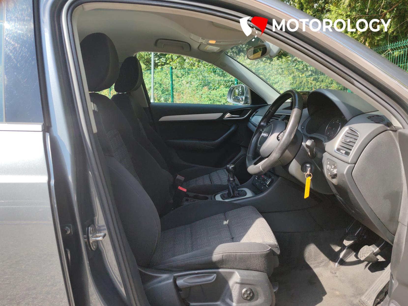 Audi Q3 2.0 TDI SE SUV 5dr Diesel Manual quattro Euro 6 (s/s) (150 ps)
