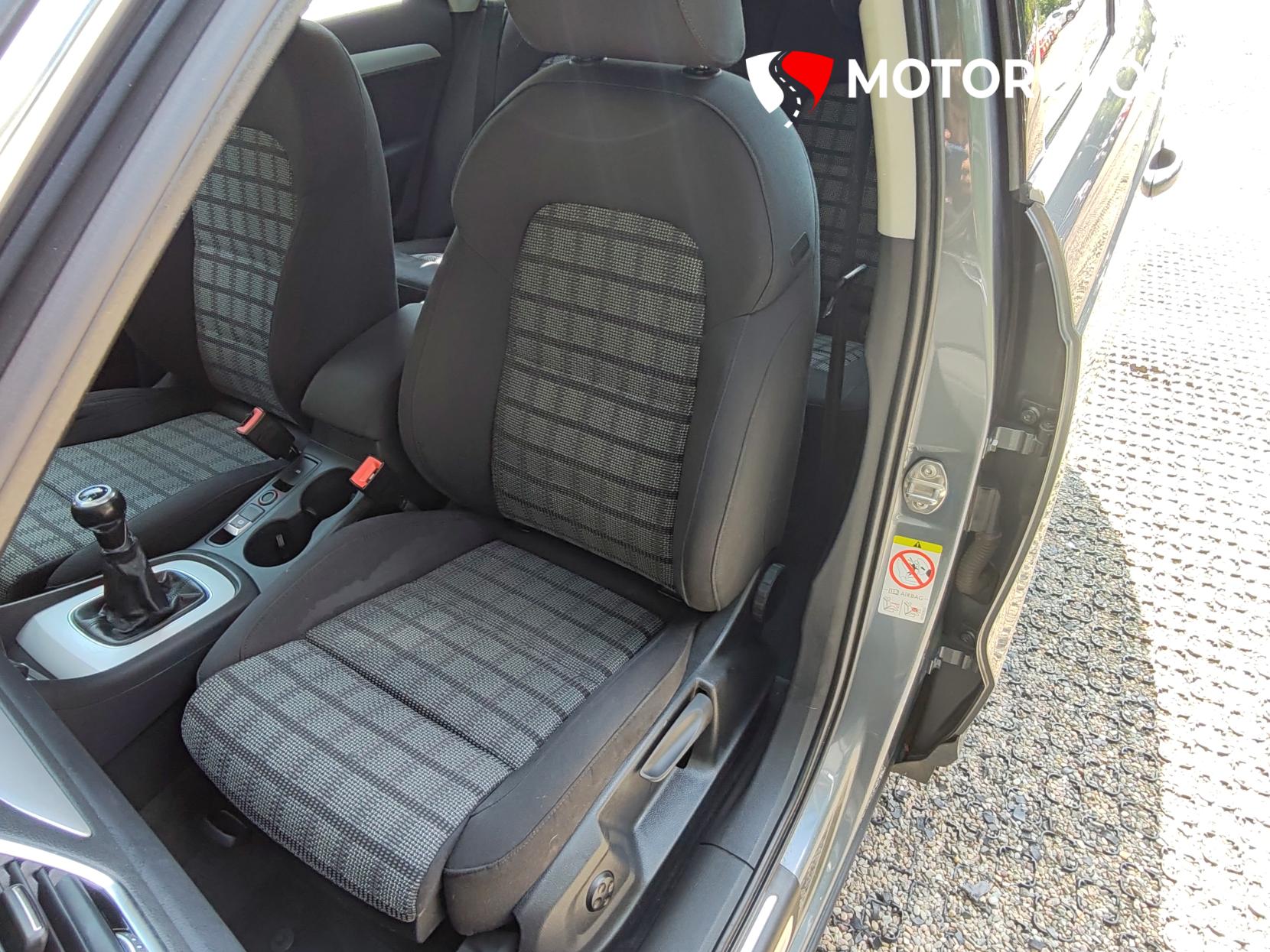 Audi Q3 2.0 TDI SE SUV 5dr Diesel Manual quattro Euro 6 (s/s) (150 ps)