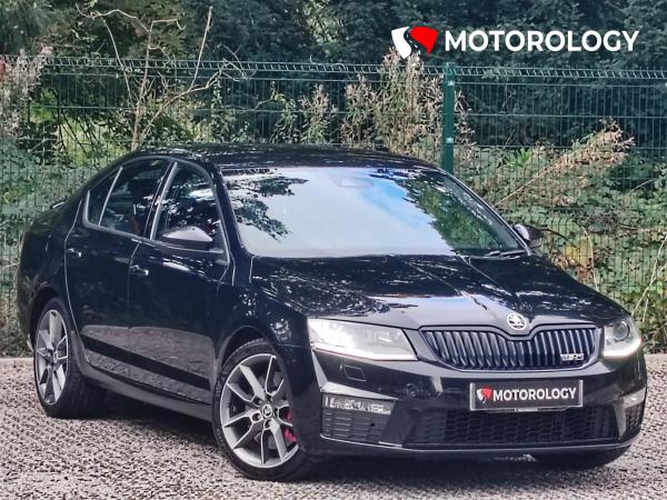 Skoda Octavia 2.0 TFSI vRS Hatchback 5dr Petrol Manual Euro 6 (s/s) (SNav) (220 ps)