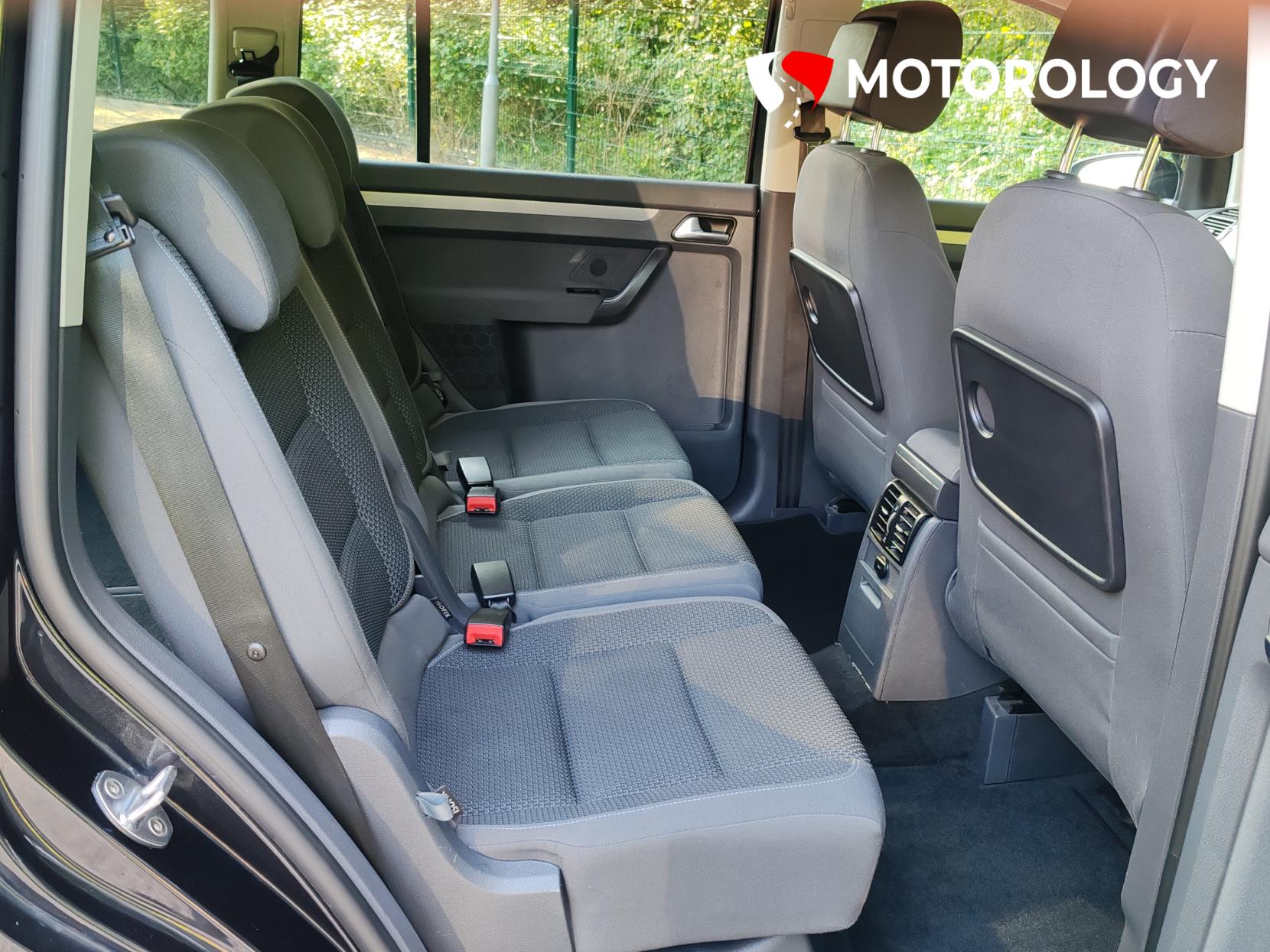 Volkswagen Touran 1.6 TDI BlueMotion Tech SE MPV 5dr Diesel DSG Euro 5 (s/s) (105 ps)