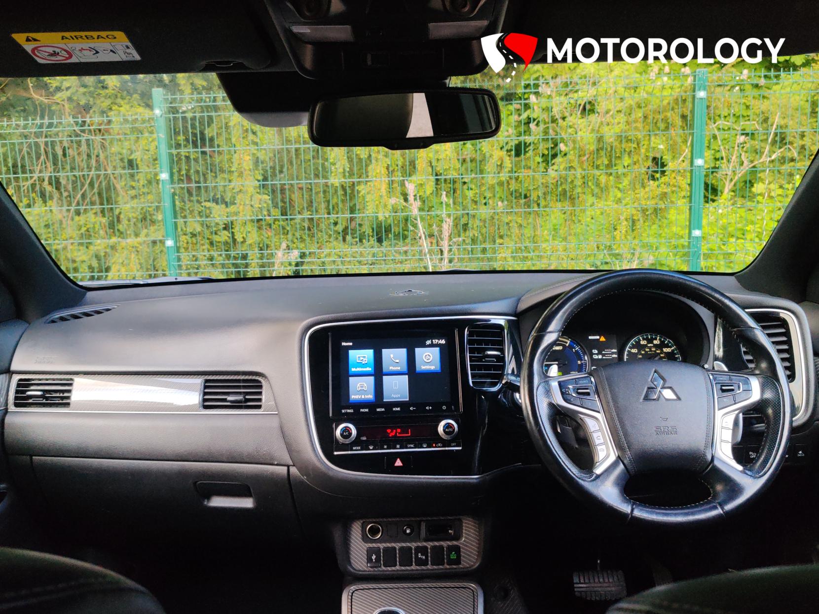 Mitsubishi Outlander 2.4h TwinMotor 13.8kWh Dynamic Safety SUV 5dr Petrol Plug-in Hybrid CVT 4WD Euro 6 (s/s) (224 ps)