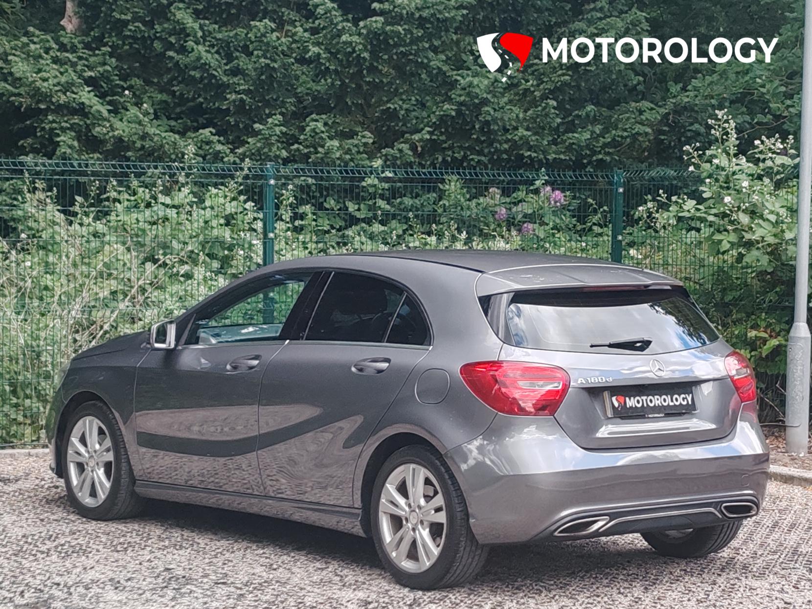 Mercedes-Benz A Class 1.5 A180d Sport Hatchback 5dr Diesel Manual Euro 6 (s/s) (109 ps)