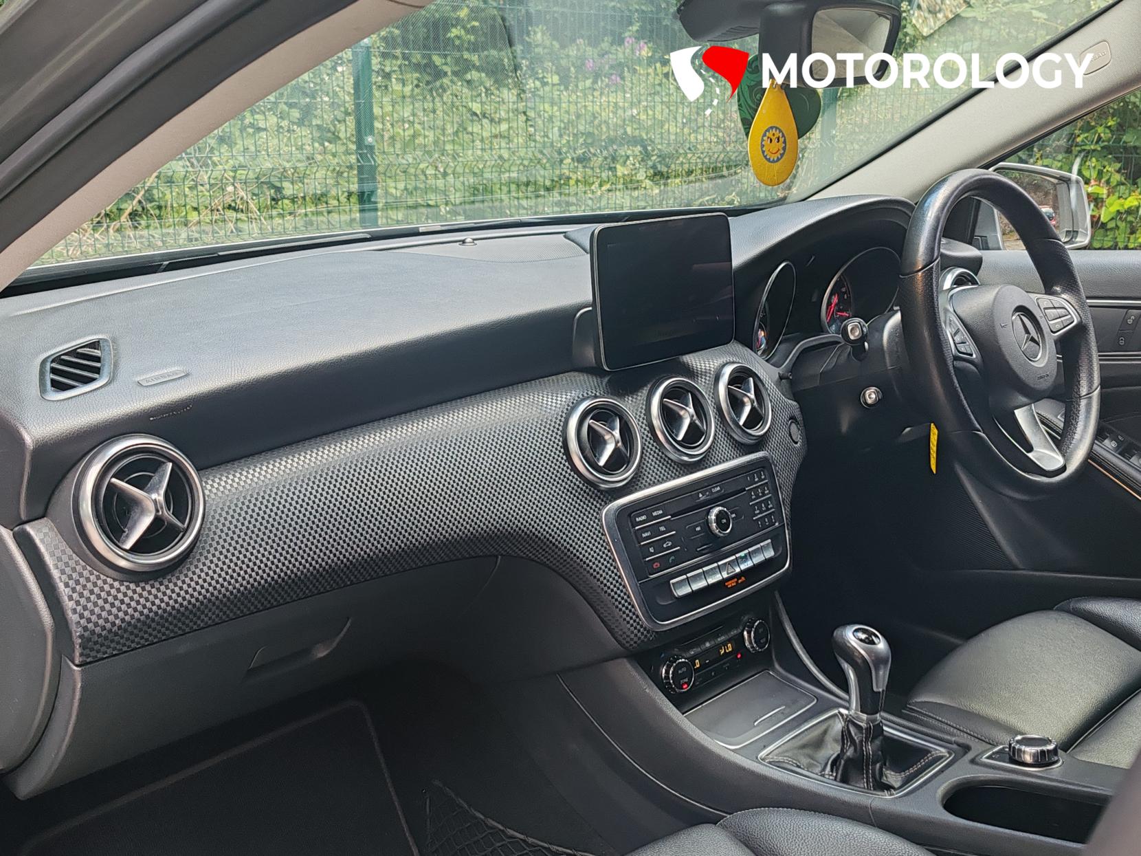 Mercedes-Benz A Class 1.5 A180d Sport Hatchback 5dr Diesel Manual Euro 6 (s/s) (109 ps)