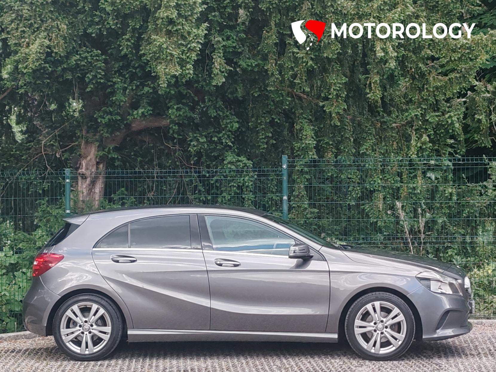 Mercedes-Benz A Class 1.5 A180d Sport Hatchback 5dr Diesel Manual Euro 6 (s/s) (109 ps)
