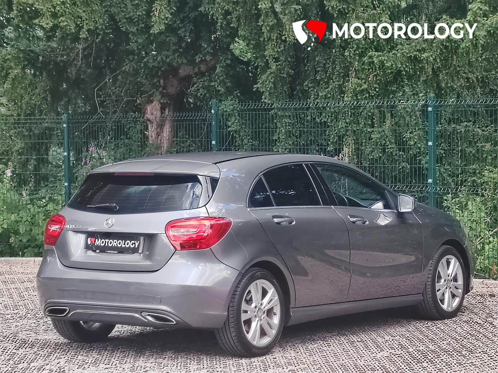 Mercedes-Benz A Class 1.5 A180d Sport Hatchback 5dr Diesel Manual Euro 6 (s/s) (109 ps)