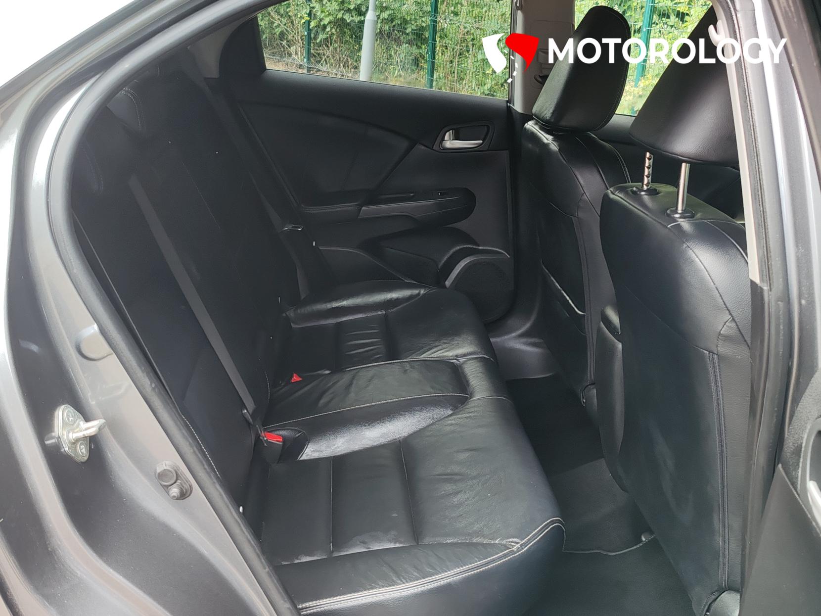 Honda Civic 1.6 i-DTEC SR Hatchback 5dr Diesel Manual Euro 5 (s/s) (120 ps)