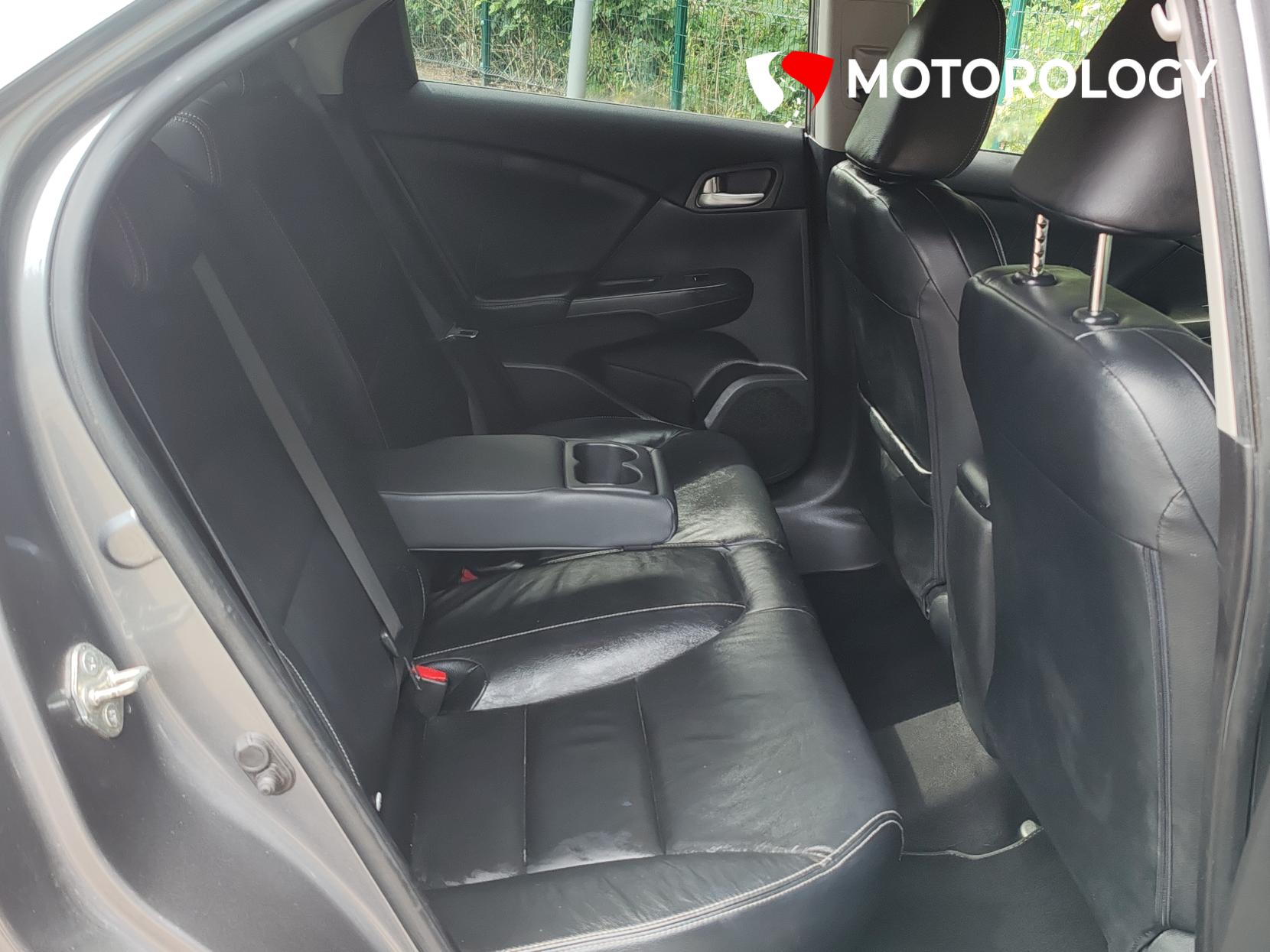 Honda Civic 1.6 i-DTEC SR Hatchback 5dr Diesel Manual Euro 5 (s/s) (120 ps)