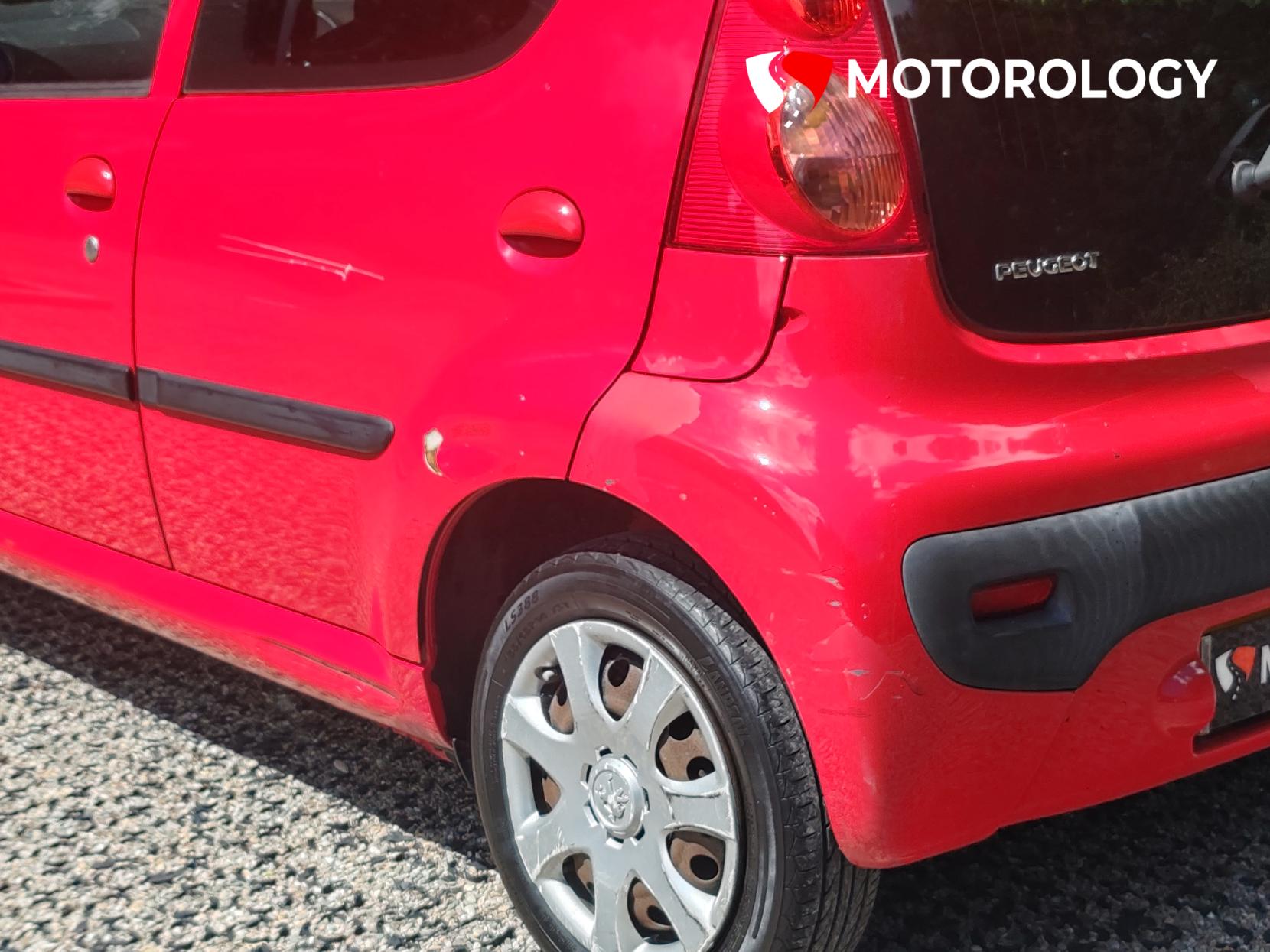 Peugeot 107 1.0 12V Urban Hatchback 5dr Petrol Manual Euro 5 (68 ps)
