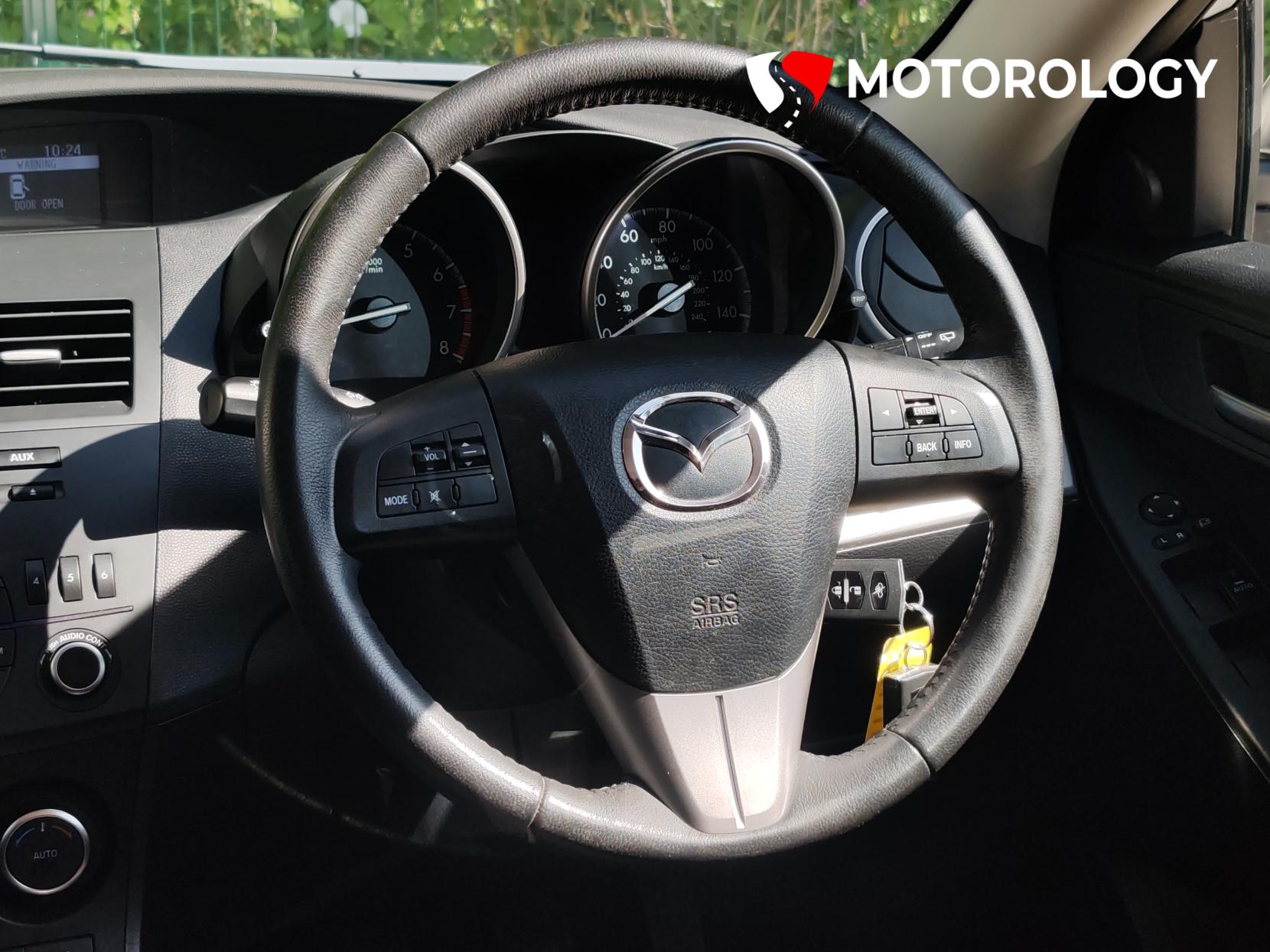 Mazda Mazda3 1.6 Tamura Hatchback 5dr Petrol Manual Euro 5 (105 ps)