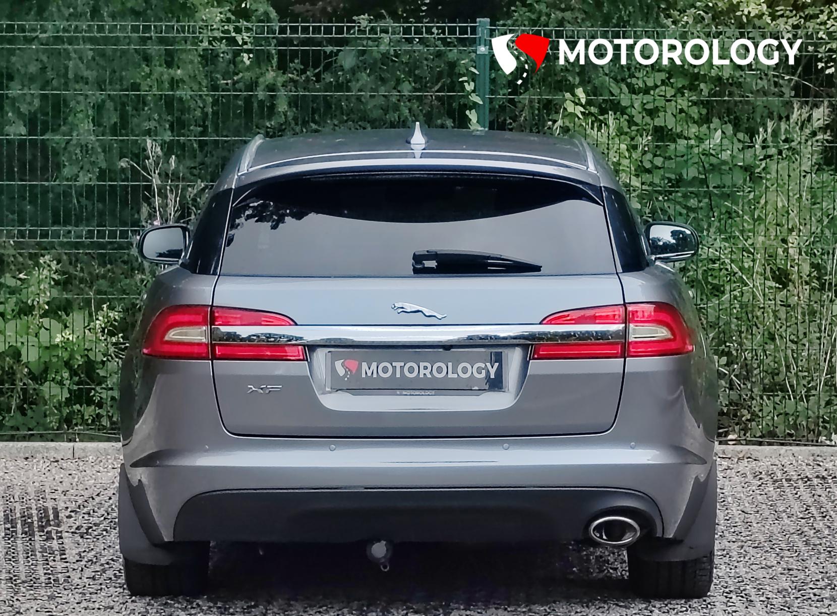 Jaguar XF 2.2d R-Sport Sportbrake 5dr Diesel Auto Euro 5 (s/s) (200 ps)