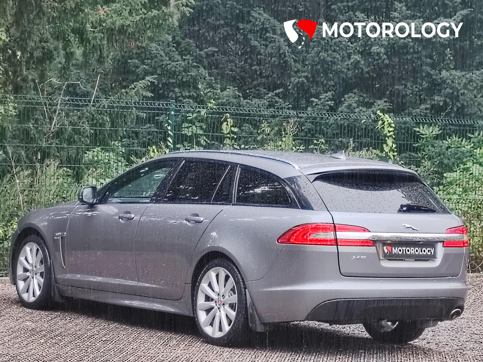 Jaguar XF 2.2d R-Sport Sportbrake 5dr Diesel Auto Euro 5 (s/s) (200 ps)