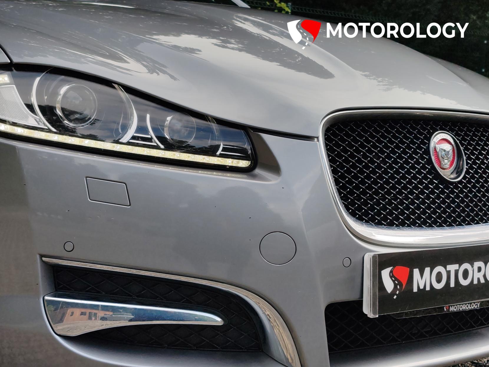 Jaguar XF 2.2d R-Sport Sportbrake 5dr Diesel Auto Euro 5 (s/s) (200 ps)