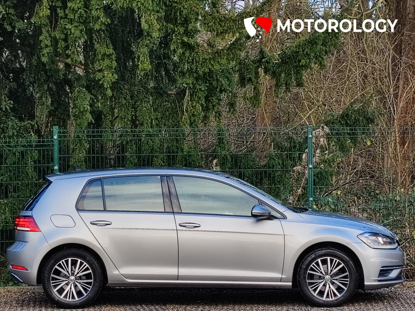 Volkswagen Golf 1.0 TSI SE Nav Hatchback 5dr Petrol Manual Euro 6 (s/s) (115 ps)