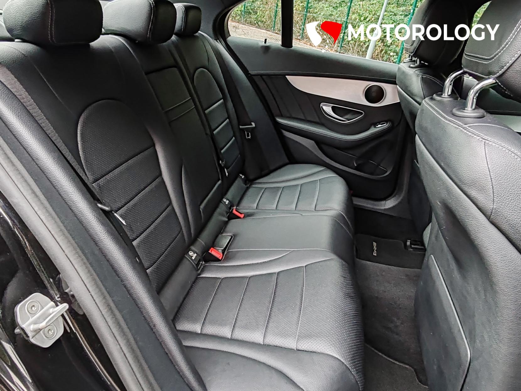 Mercedes-Benz C Class 2.0 C200 AMG Line Saloon 4dr Petrol 7G-Tronic+ Euro 6 (s/s) (184 ps)