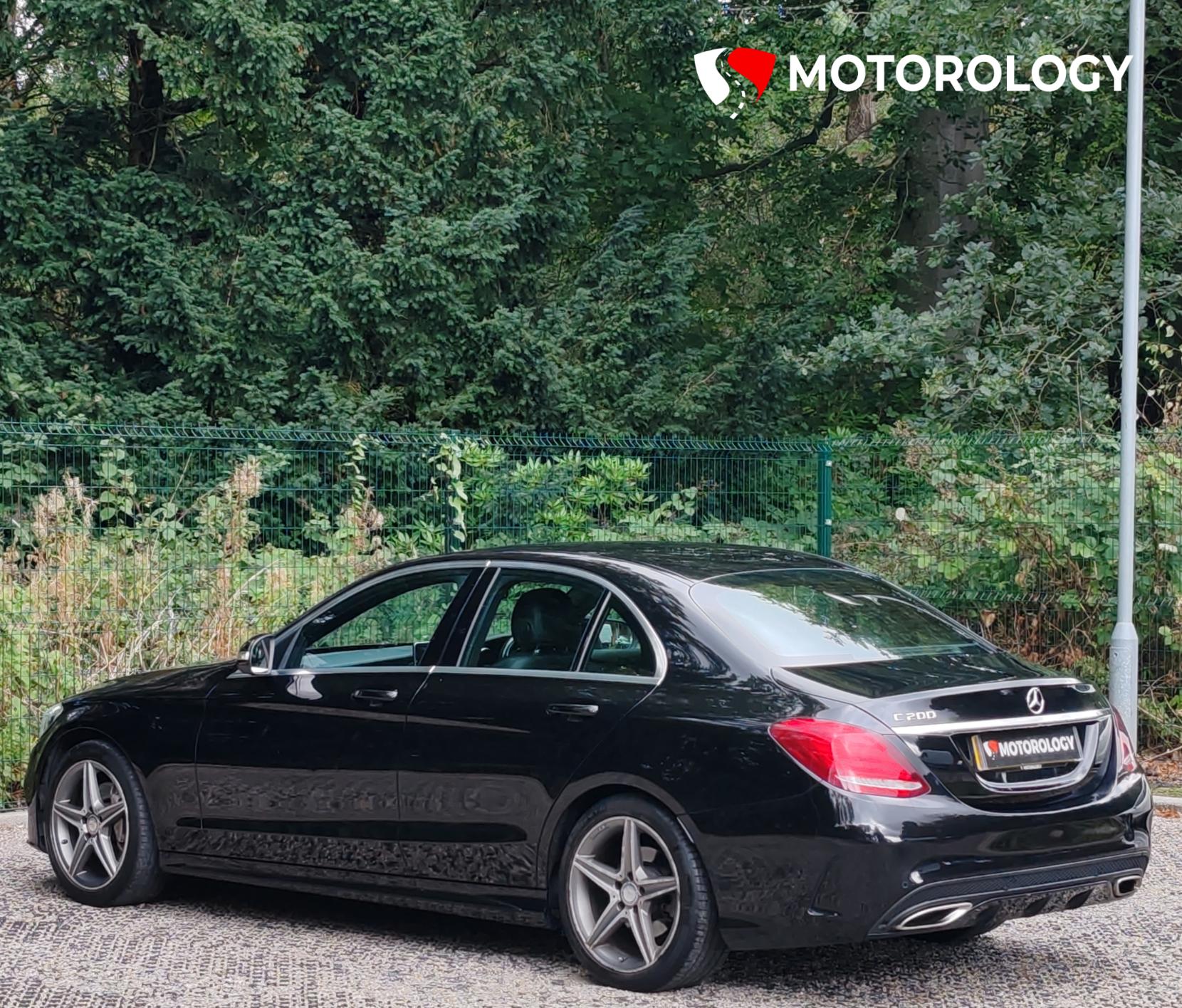 Mercedes-Benz C Class 2.0 C200 AMG Line Saloon 4dr Petrol 7G-Tronic+ Euro 6 (s/s) (184 ps)