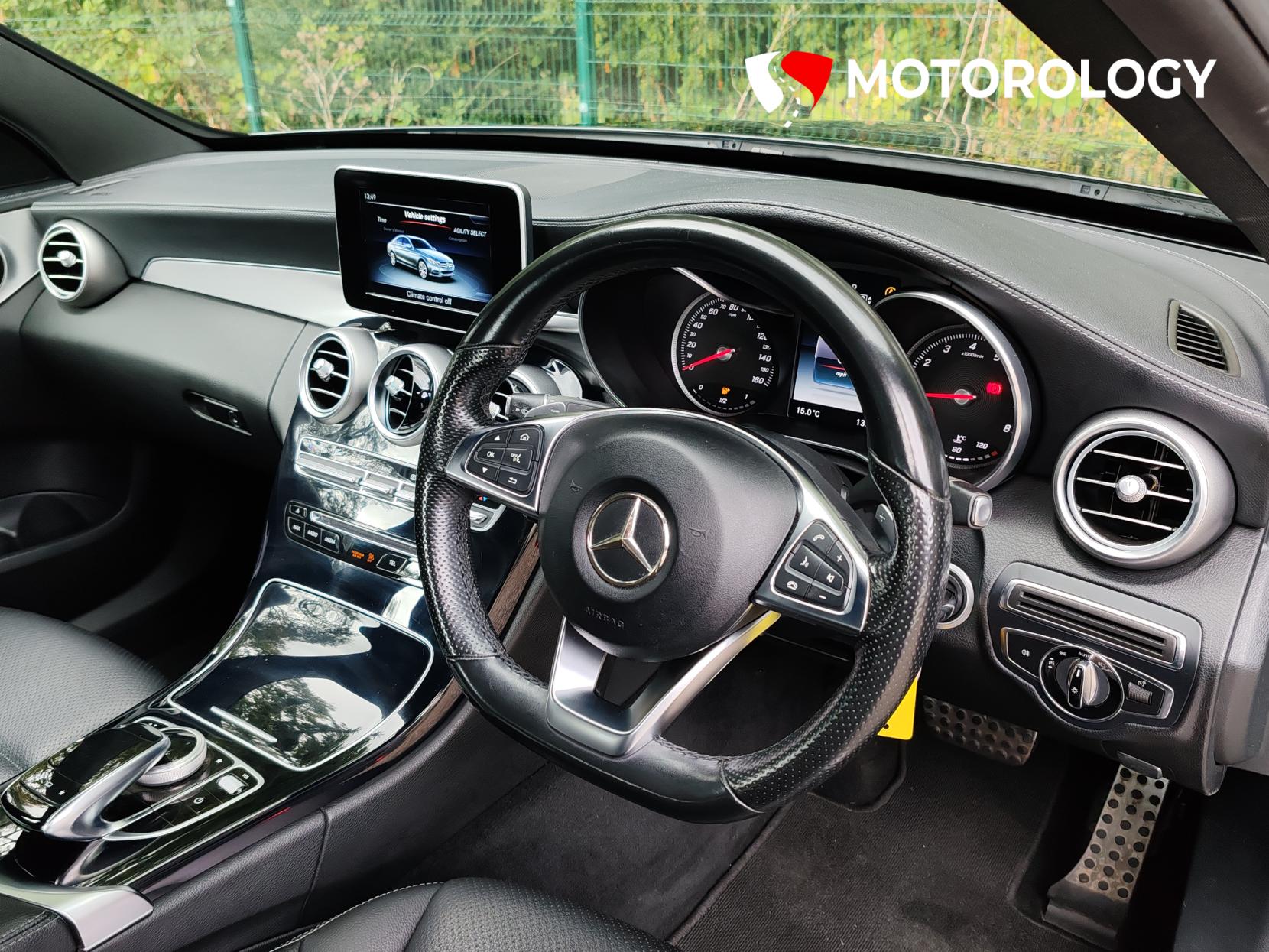 Mercedes-Benz C Class 2.0 C200 AMG Line Saloon 4dr Petrol 7G-Tronic+ Euro 6 (s/s) (184 ps)