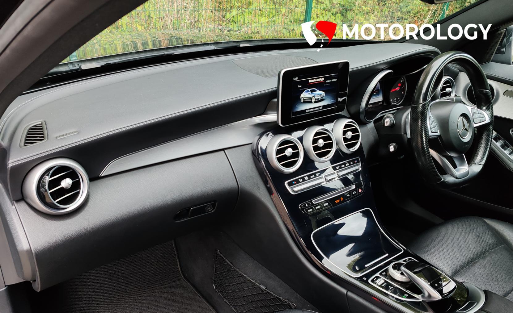 Mercedes-Benz C Class 2.0 C200 AMG Line Saloon 4dr Petrol 7G-Tronic+ Euro 6 (s/s) (184 ps)