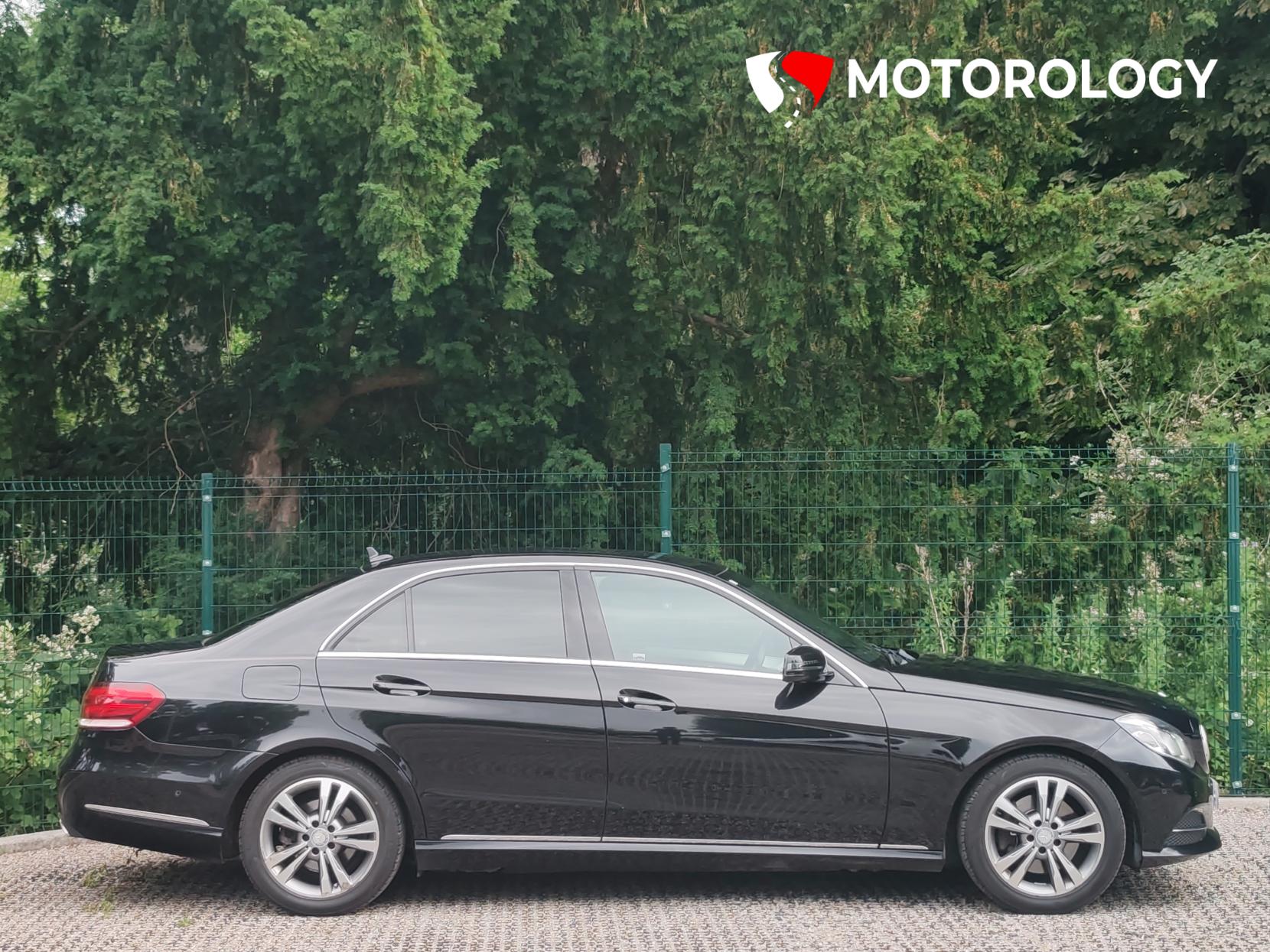 Mercedes-Benz E Class 2.1 E250 CDI SE Saloon 4dr Diesel G-Tronic+ Euro 5 (s/s) (204 ps)