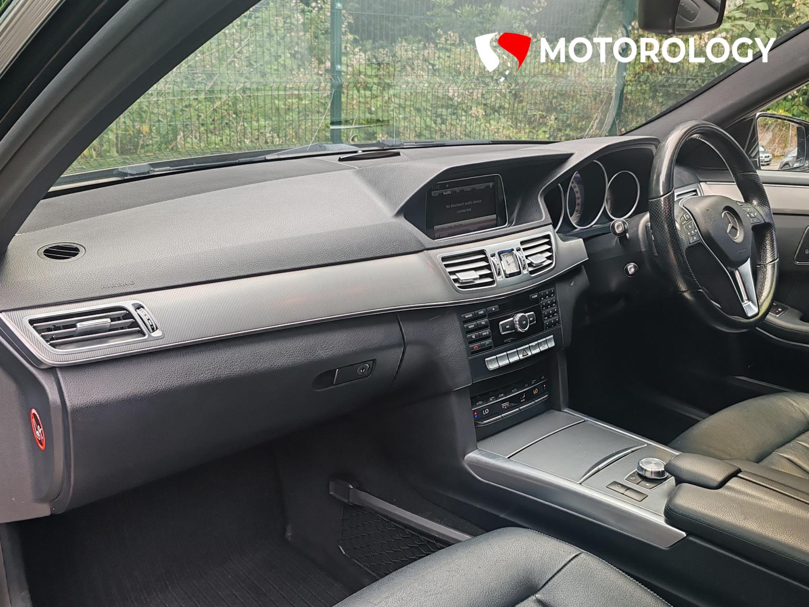 Mercedes-Benz E Class 2.1 E250 CDI SE Saloon 4dr Diesel G-Tronic+ Euro 5 (s/s) (204 ps)