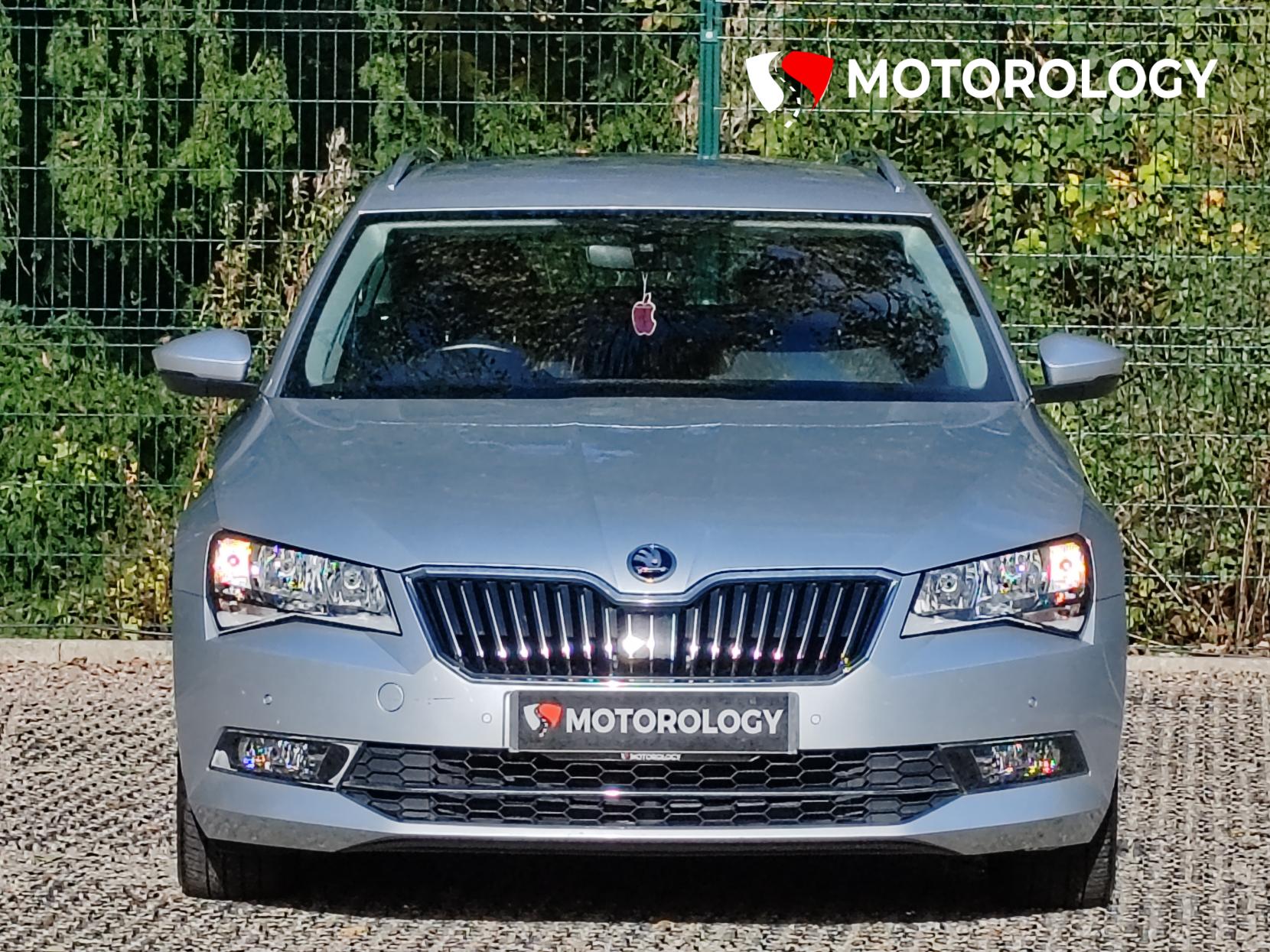 Skoda Superb 1.6 TDI SE Business Estate 5dr Diesel Manual Euro 6 (s/s) (120 ps)