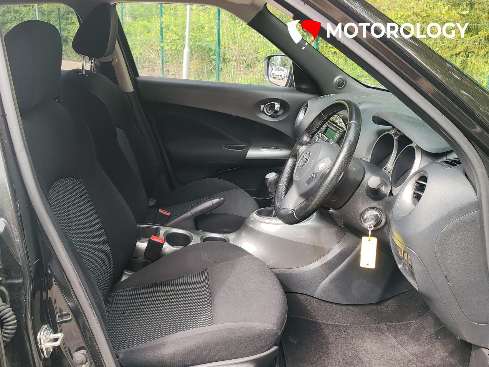 Nissan Juke 1.2 DIG-T Acenta SUV 5dr Petrol Manual Euro 6 (s/s) (115 ps)