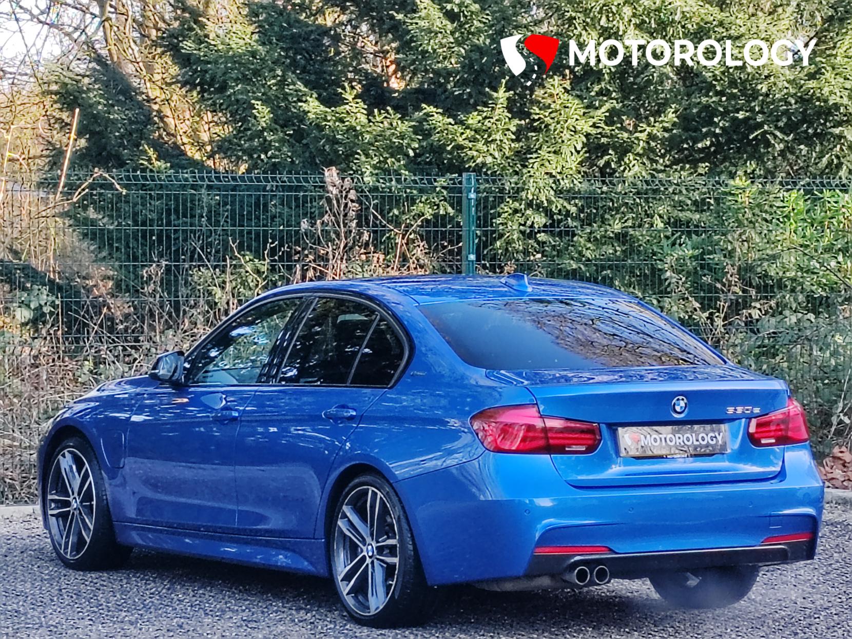 BMW 3 Series 2.0 330e 7.6kWh M Sport Shadow Edition Saloon 4dr Petrol Plug-in Hybrid Auto Euro 6 (s/s) (252 ps)