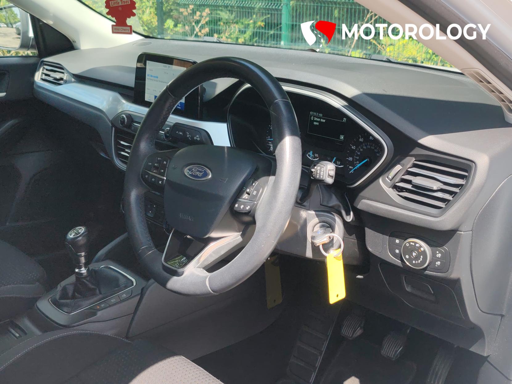 Ford Focus 1.0T EcoBoost Zetec Hatchback 5dr Petrol Manual Euro 6 (s/s) (100 ps)