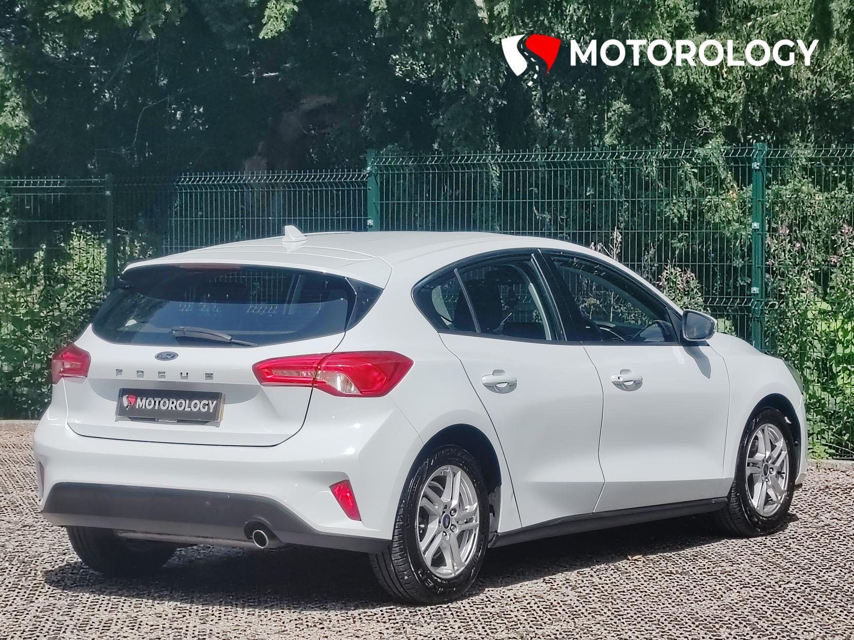 Ford Focus 1.0T EcoBoost Zetec Hatchback 5dr Petrol Manual Euro 6 (s/s) (100 ps)