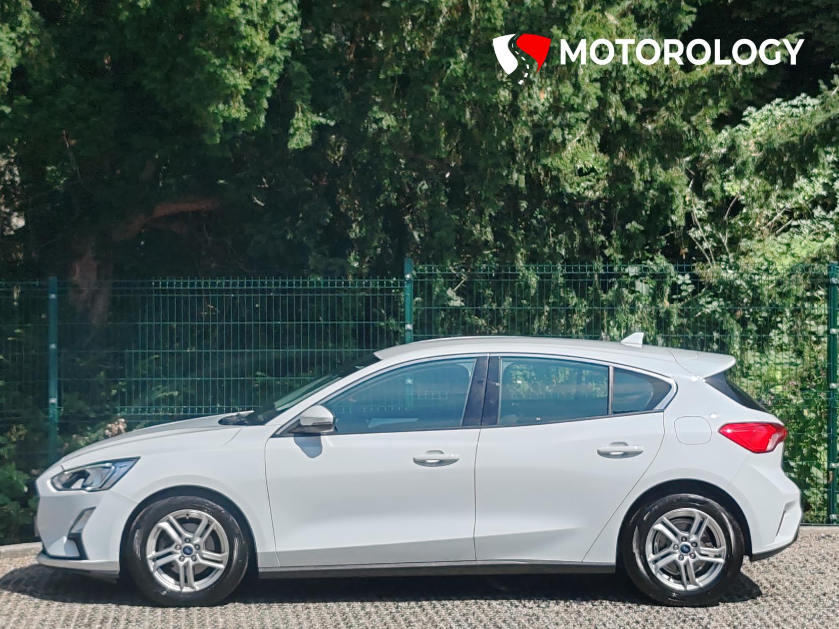 Ford Focus 1.0T EcoBoost Zetec Hatchback 5dr Petrol Manual Euro 6 (s/s) (100 ps)