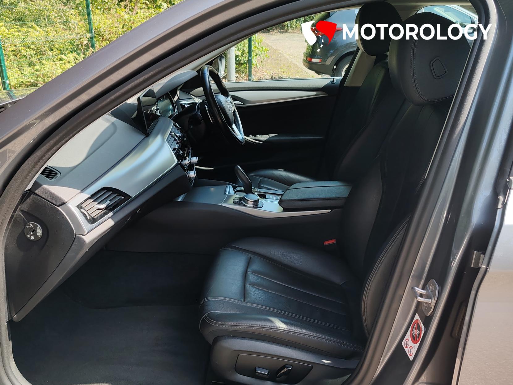 BMW 5 Series 2.0 520d SE Touring 5dr Diesel Auto Euro 6 (s/s) (190 ps)