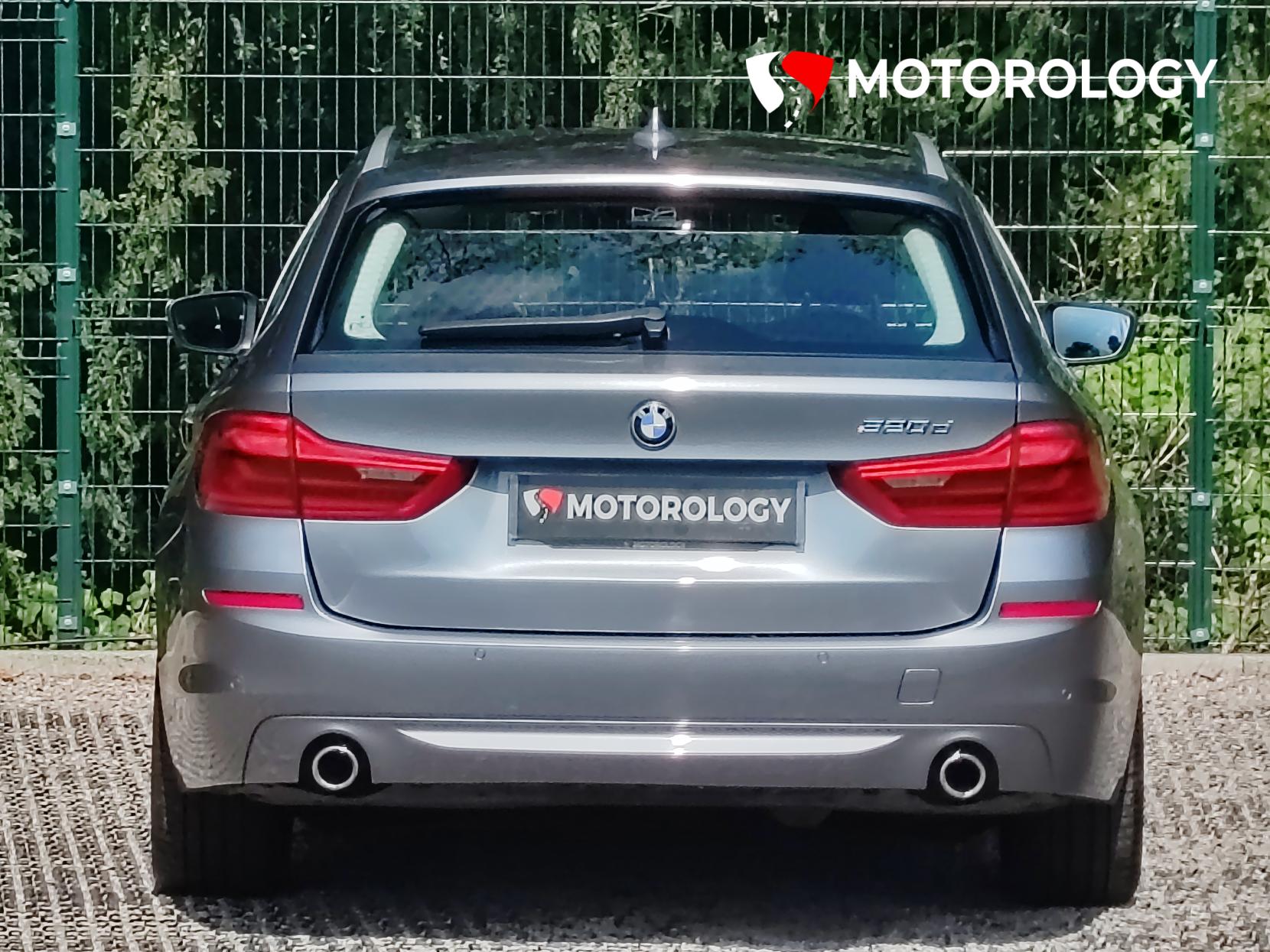 BMW 5 Series 2.0 520d SE Touring 5dr Diesel Auto Euro 6 (s/s) (190 ps)