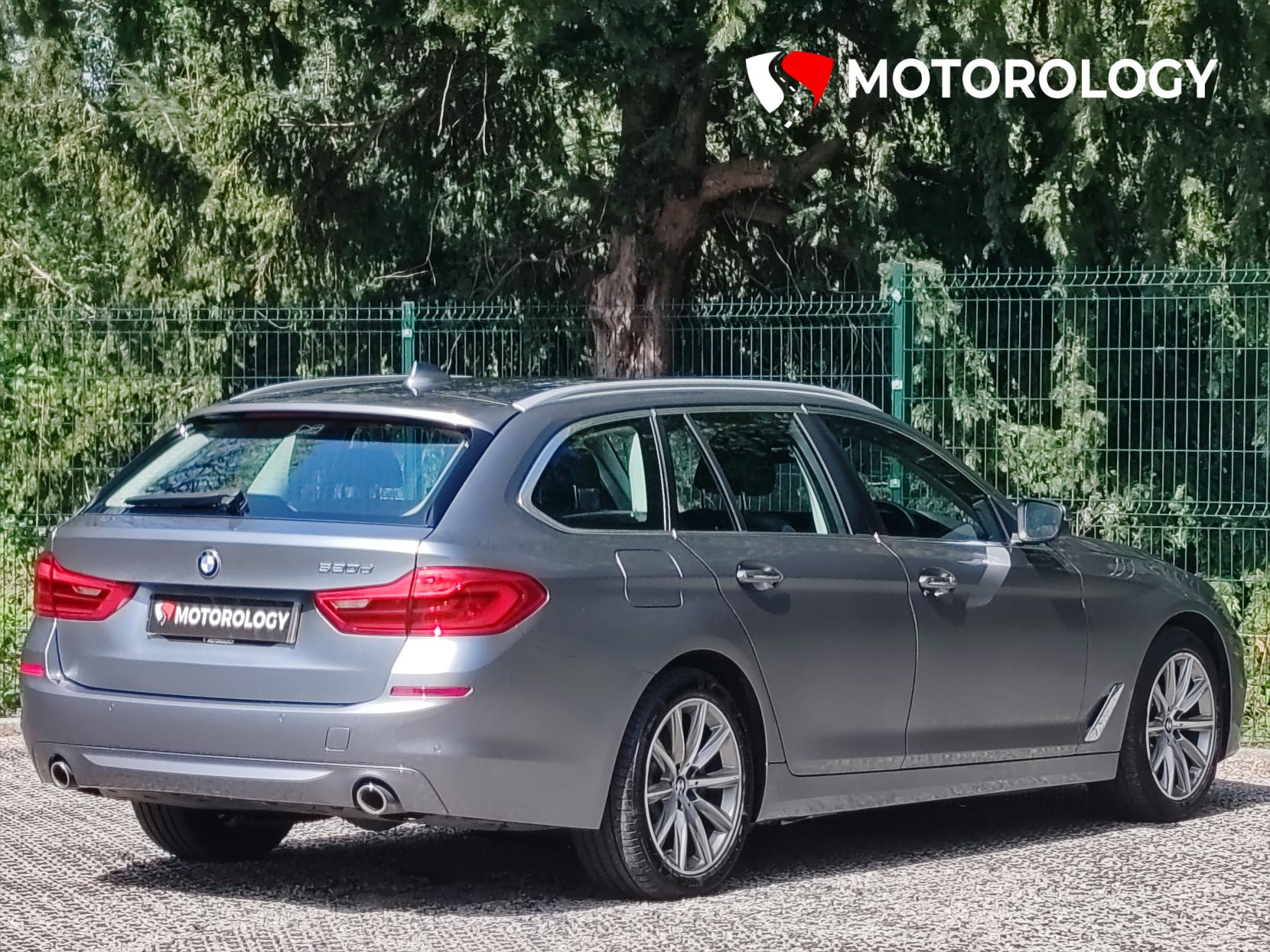 BMW 5 Series 2.0 520d SE Touring 5dr Diesel Auto Euro 6 (s/s) (190 ps)
