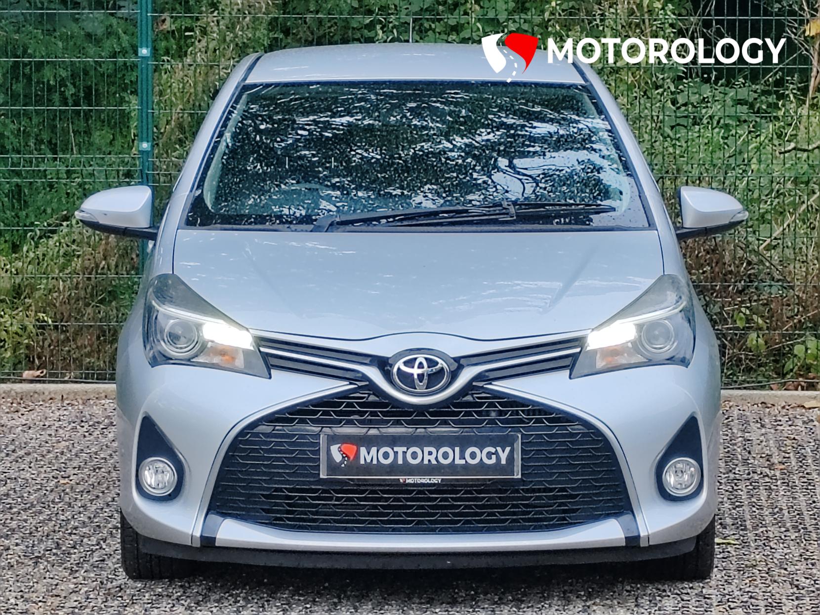 Toyota Yaris 1.4 D-4D Design Hatchback 5dr Diesel Manual Euro 6 (90 ps)