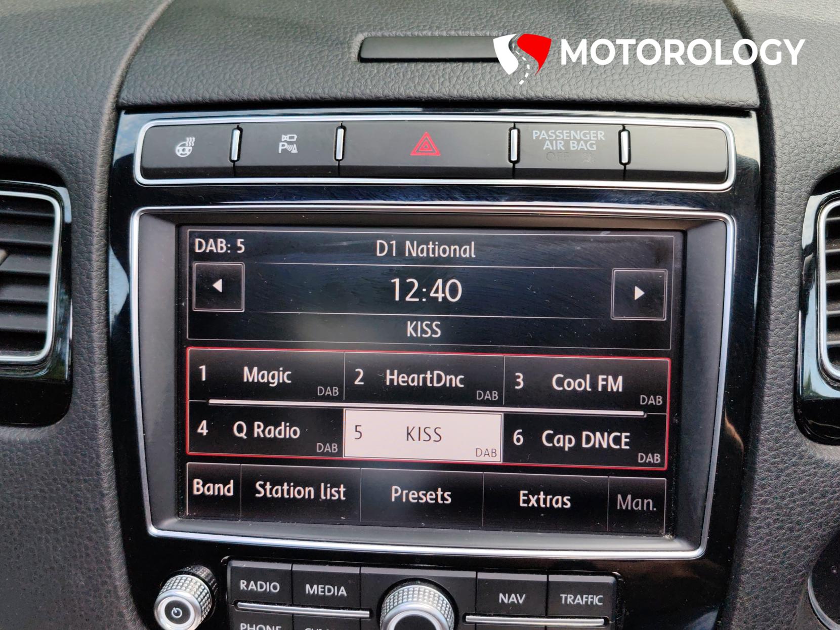 Volkswagen Touareg 3.0 TDI V6 BlueMotion Tech R-Line SUV 5dr Diesel Tiptronic 4WD Euro 6 (s/s) (262 ps)