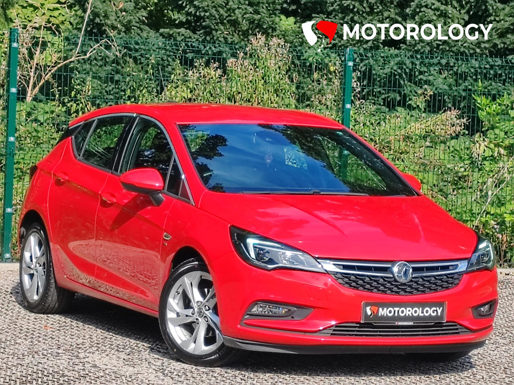 Vauxhall Astra 1.0i Turbo ecoFLEX SRi Hatchback 5dr Petrol Manual Euro 6 (s/s) (105 ps)