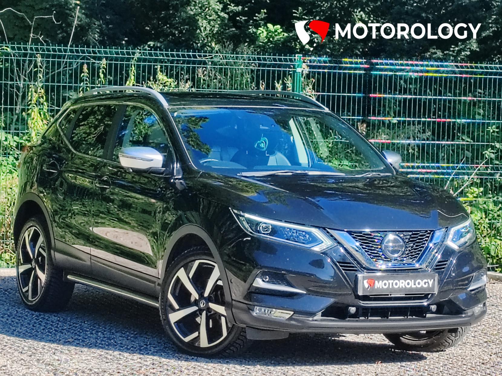 Nissan Qashqai 1.6 dCi Tekna SUV 5dr Diesel Manual 4WD Euro 6 (s/s) (130 ps)