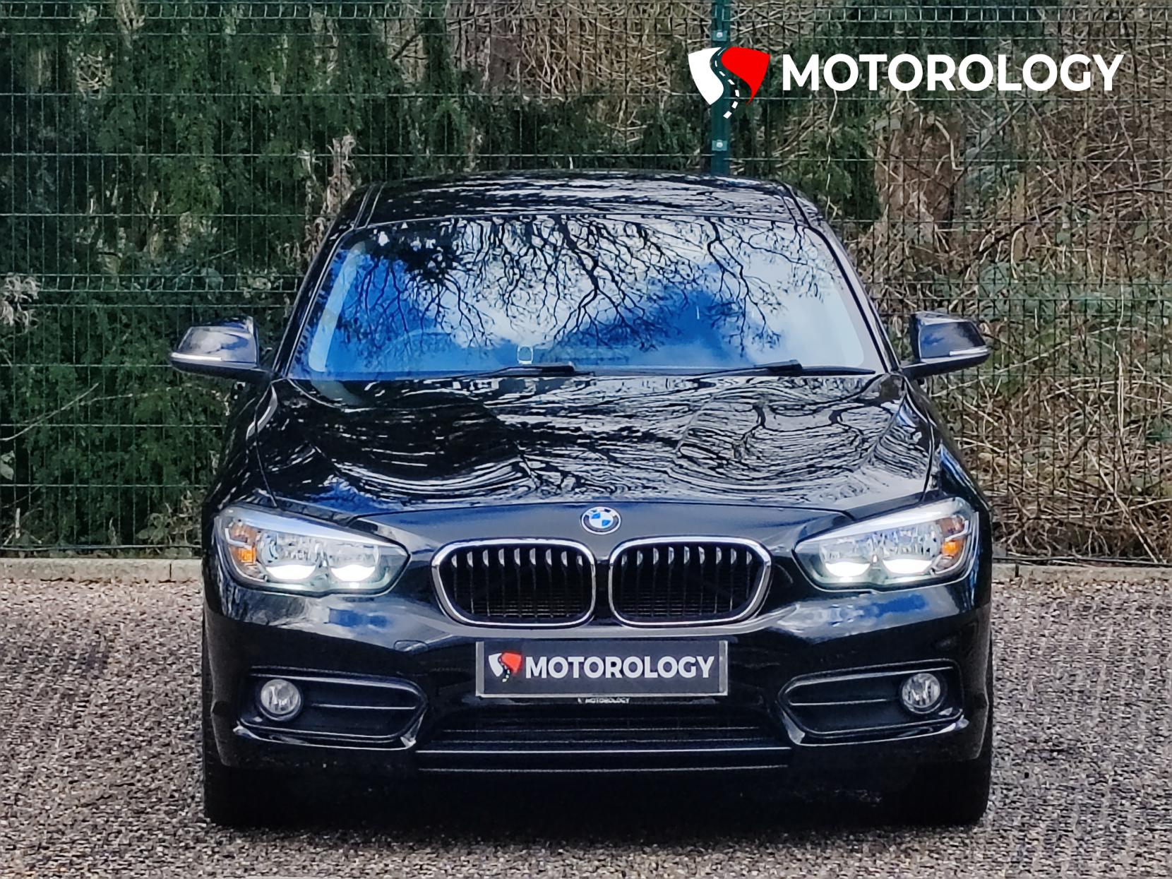 BMW 1 Series 1.5 118i Sport Hatchback 5dr Petrol Manual Euro 6 (s/s) (136 ps)