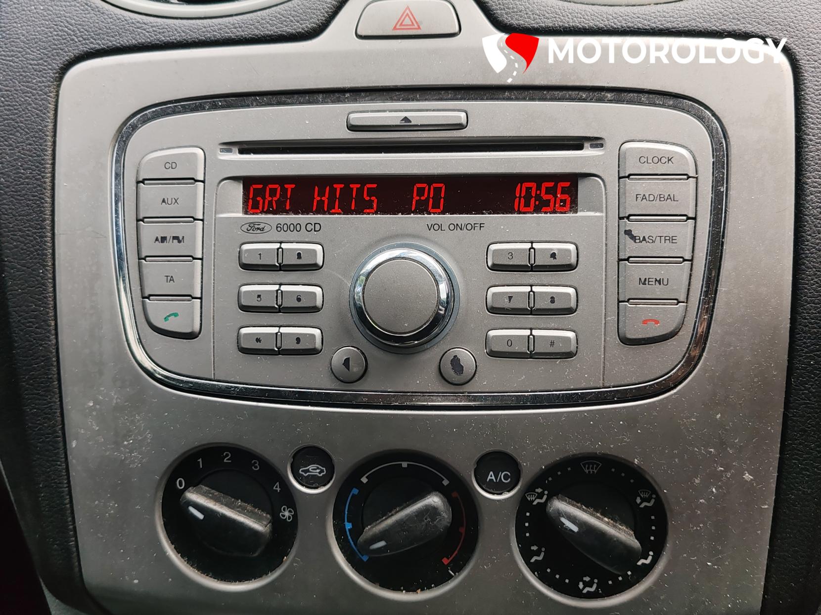 Ford Focus 1.6 TDCi DPF Zetec Hatchback 5dr Diesel Manual (119 g/km, 108 bhp)