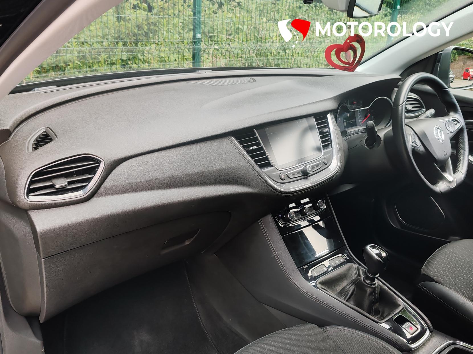 Vauxhall Grandland X 1.5 Turbo D SRi Nav SUV 5dr Diesel Manual Euro 6 (s/s) (130 ps)