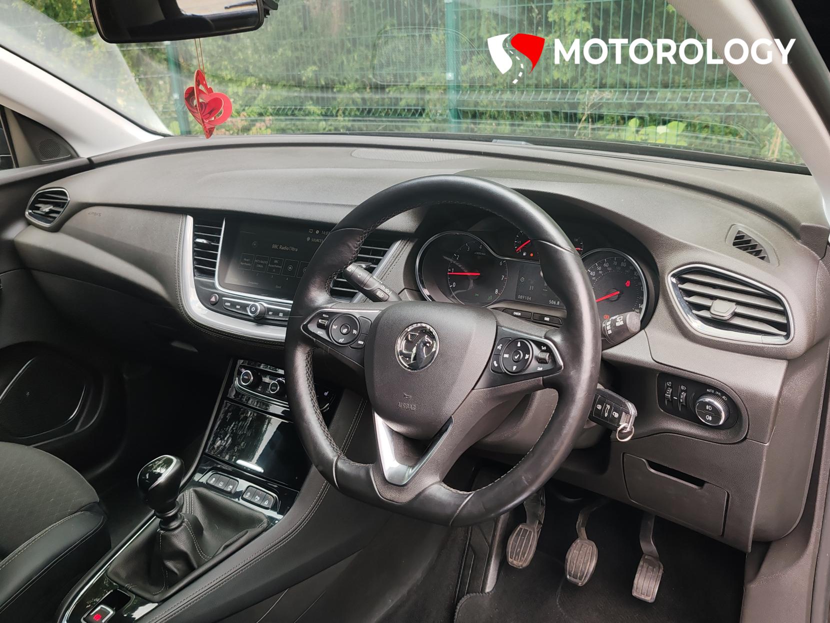 Vauxhall Grandland X 1.5 Turbo D SRi Nav SUV 5dr Diesel Manual Euro 6 (s/s) (130 ps)