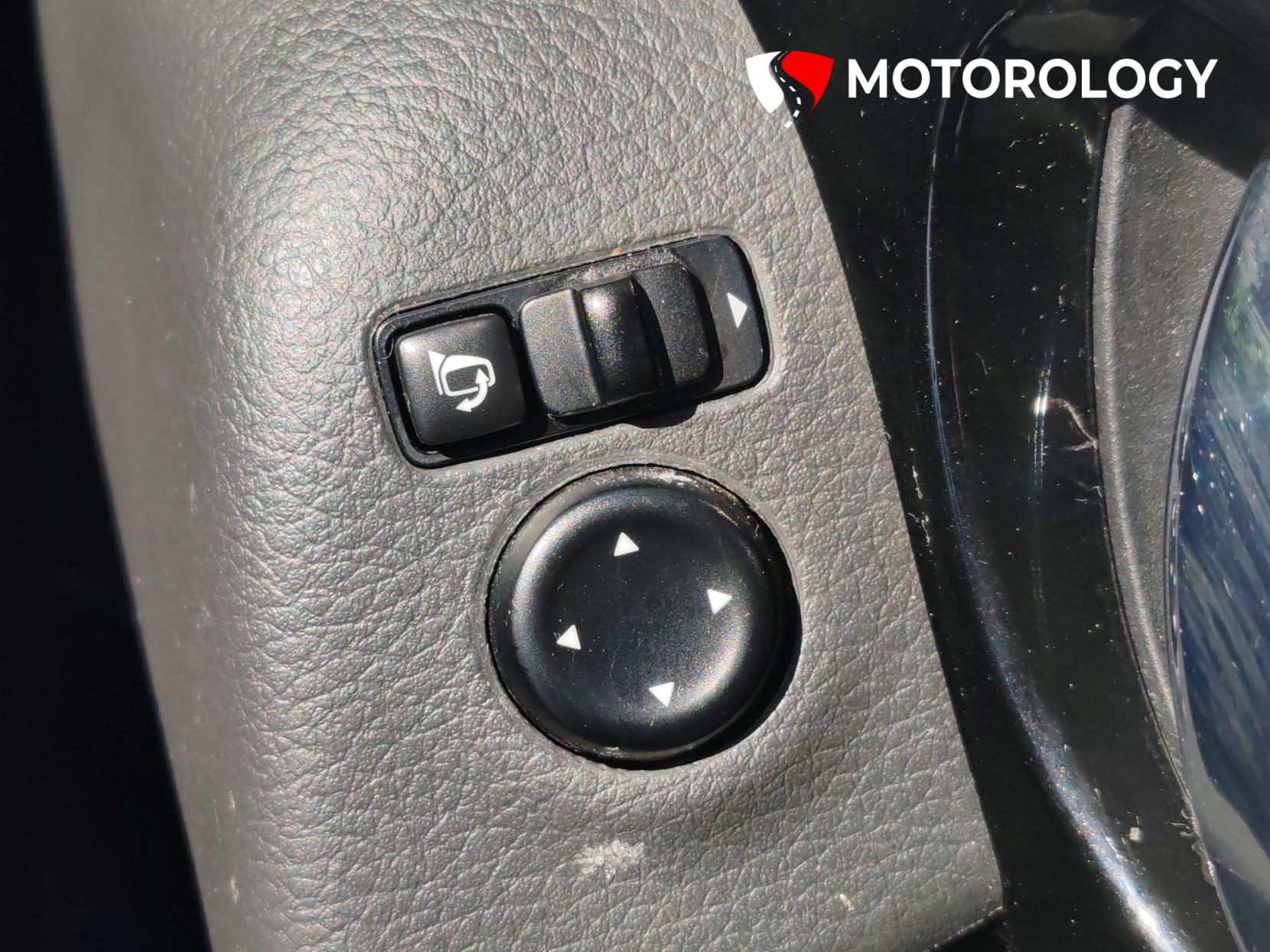Nissan Qashqai 1.3 DIG-T N-Connecta SUV 5dr Petrol DCT Auto Euro 6 (s/s) (160 ps)