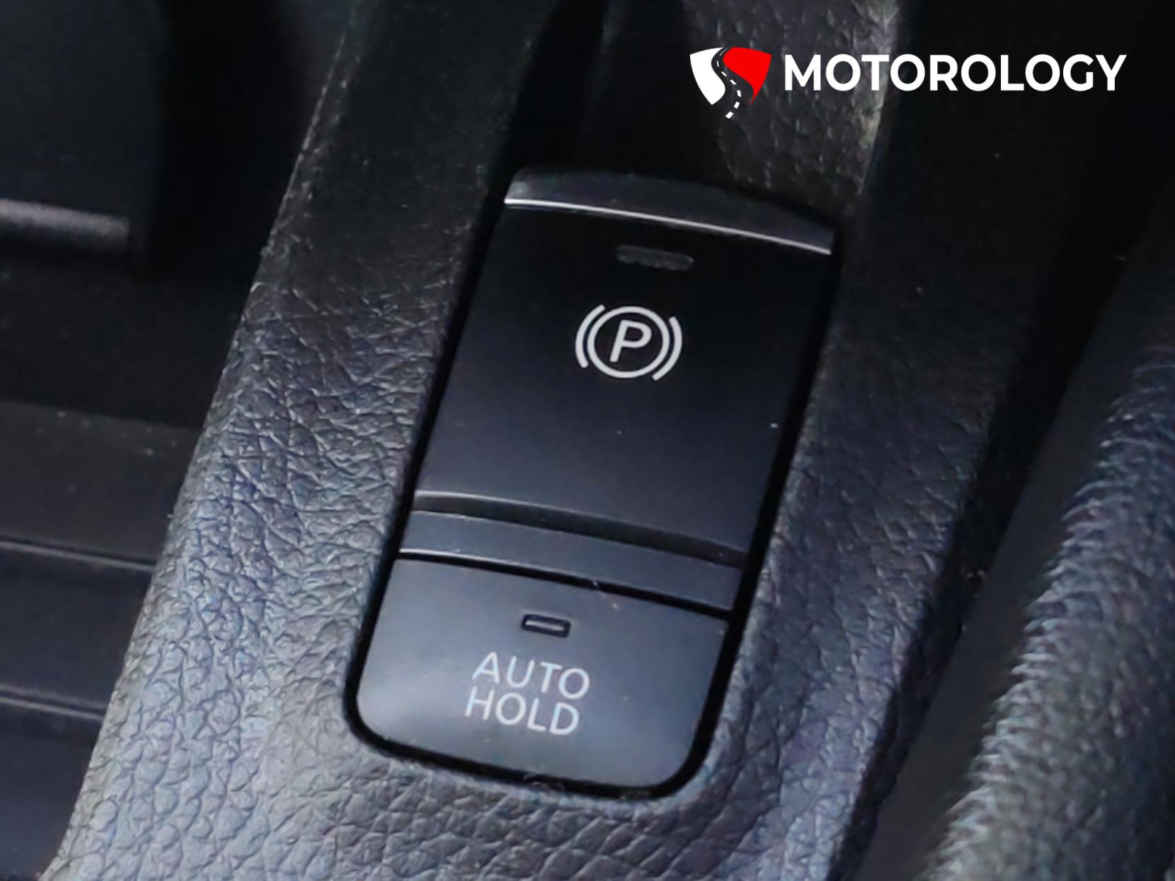 Nissan Qashqai 1.3 DIG-T N-Connecta SUV 5dr Petrol DCT Auto Euro 6 (s/s) (160 ps)