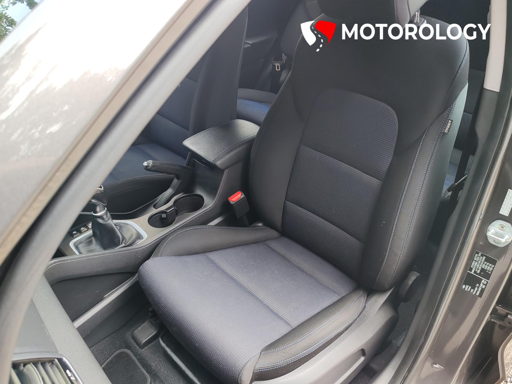 Hyundai TUCSON 1.7 CRDi Blue Drive SE Nav SUV 5dr Diesel Manual Euro 6 (s/s) (116 ps)