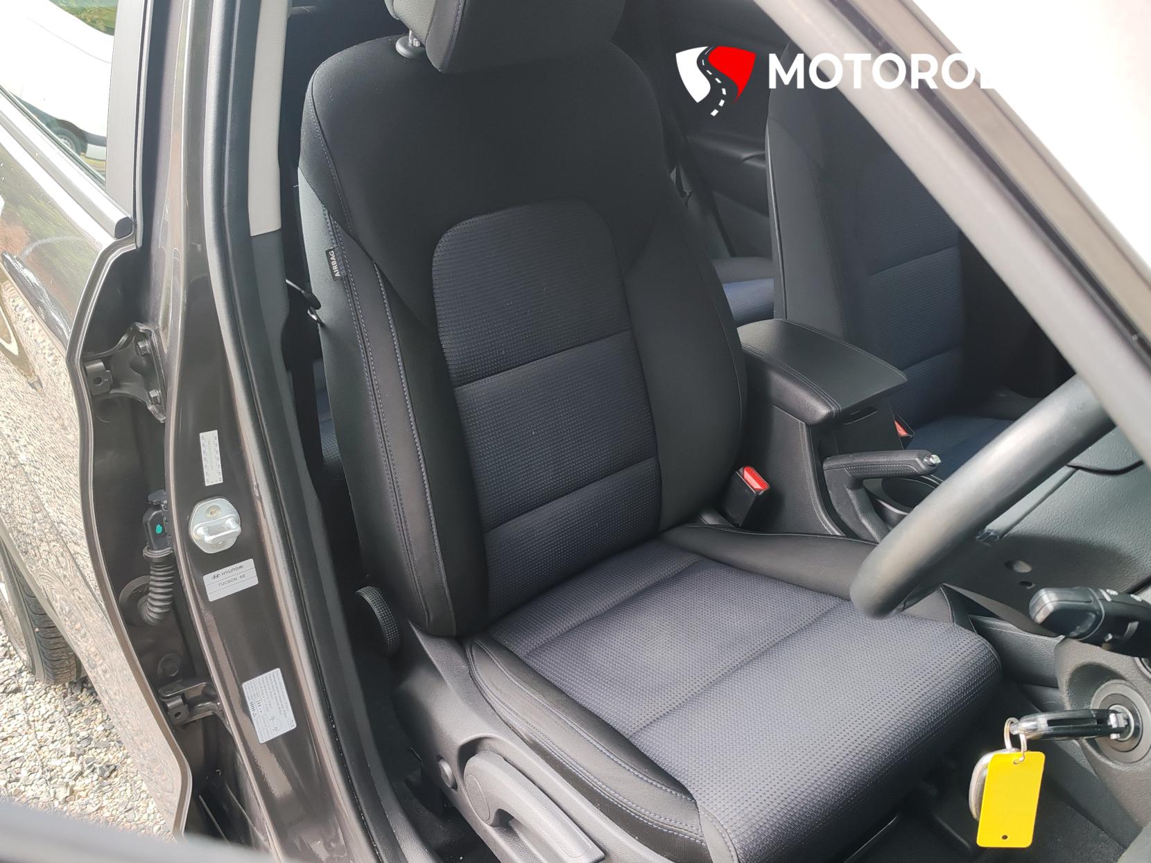 Hyundai TUCSON 1.7 CRDi Blue Drive SE Nav SUV 5dr Diesel Manual Euro 6 (s/s) (116 ps)