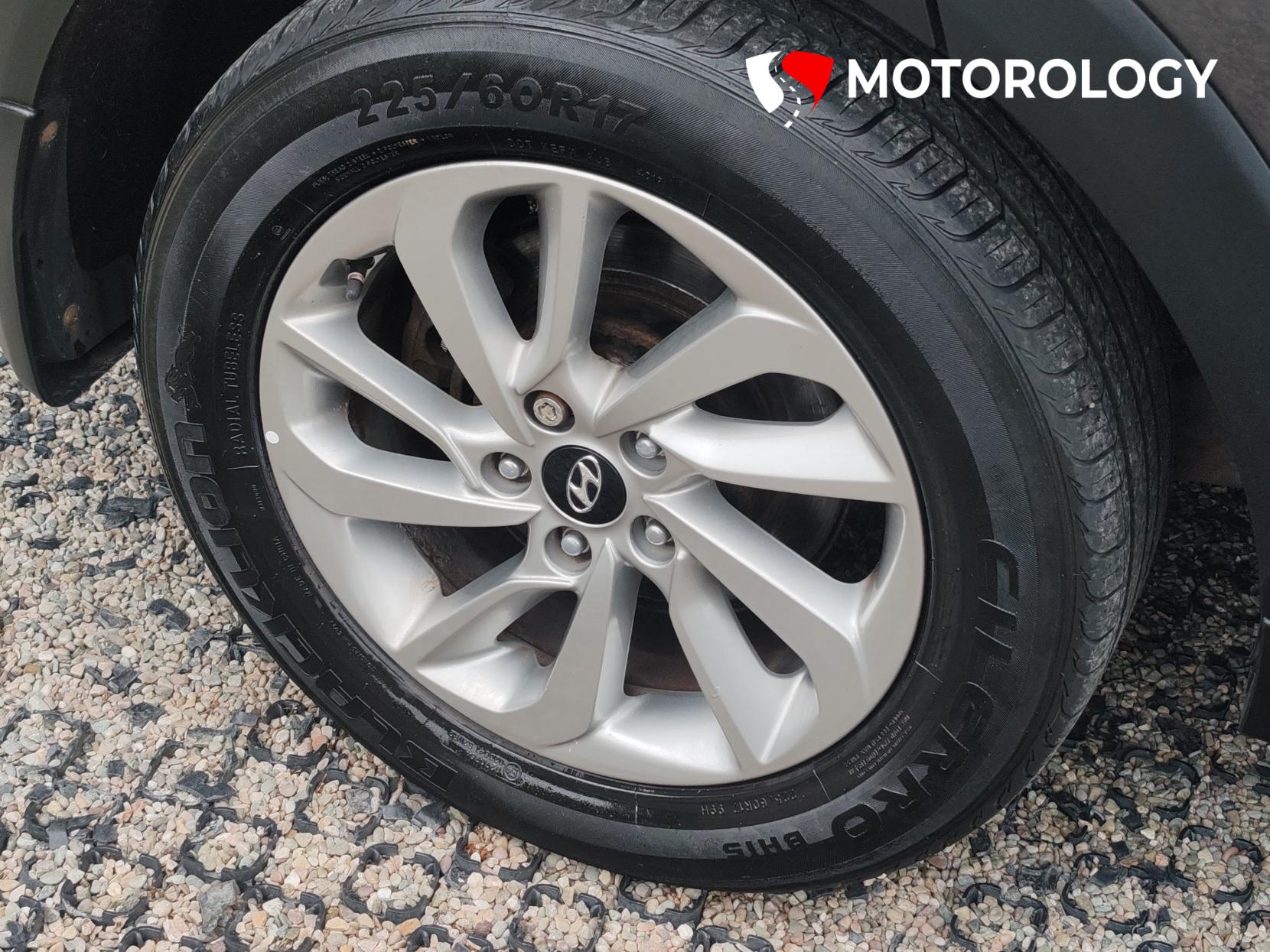 Hyundai TUCSON 1.7 CRDi Blue Drive SE Nav SUV 5dr Diesel Manual Euro 6 (s/s) (116 ps)
