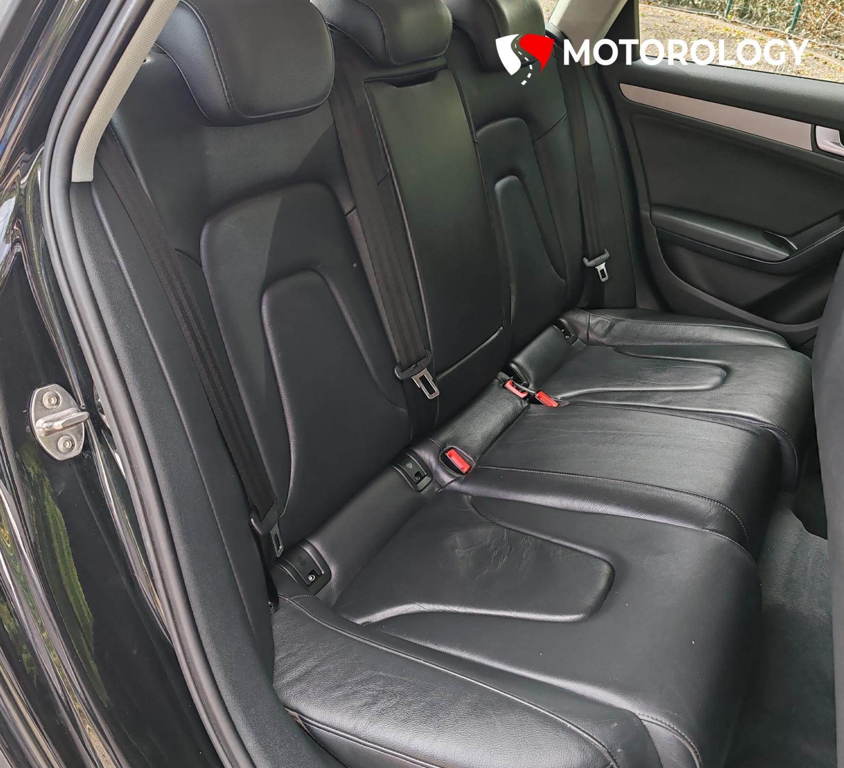 Audi A4 Allroad 2.0 TDI Estate 5dr Diesel S Tronic quattro Euro 5 (s/s) (177 ps)