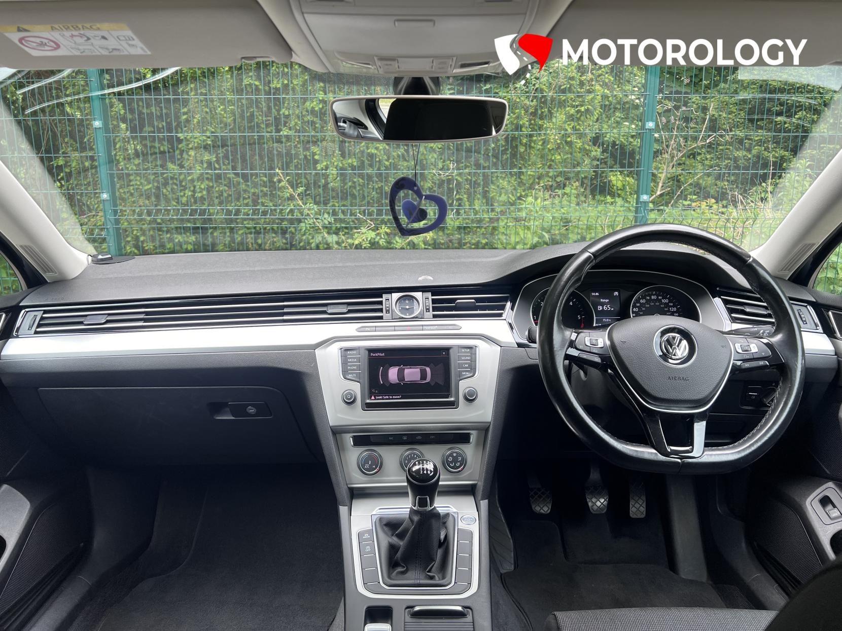 Volkswagen Passat 1.6 TDI BlueMotion Tech SE Saloon 4dr Diesel Manual Euro 6 (s/s) (120 ps)