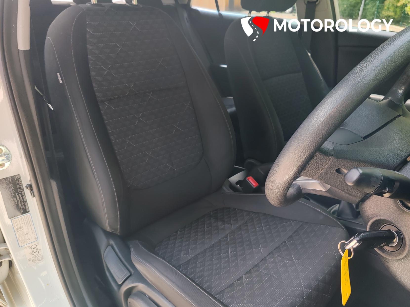 Kia Rio 1.2 1 Hatchback 5dr Petrol Manual Euro 6 (s/s) (83 bhp)